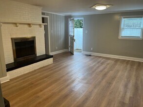 Building Photo - 2822 Rivermont Ave