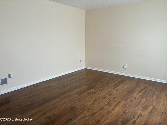 Foto del edificio - 3307 Chinquapin Ln