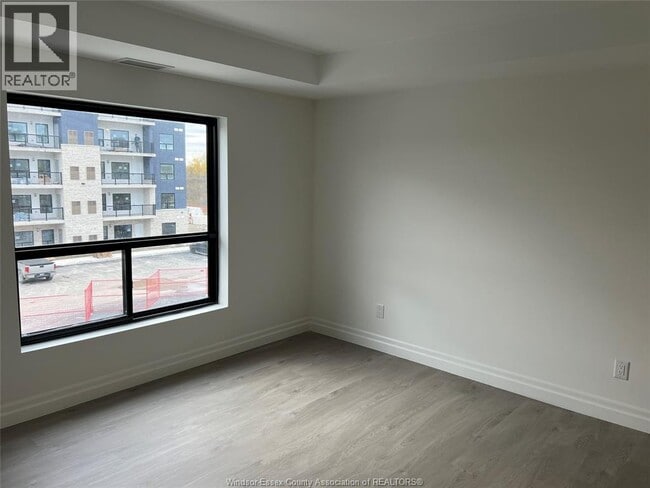 Building Photo - 3370 Stella Crescent