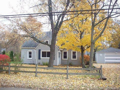 Primary Photo - 4790 Elizabeth Lake Rd