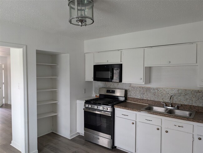 Foto del edificio - 2510 2nd St