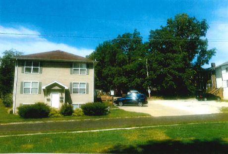 Primary Photo - 1521 Wilson Ave