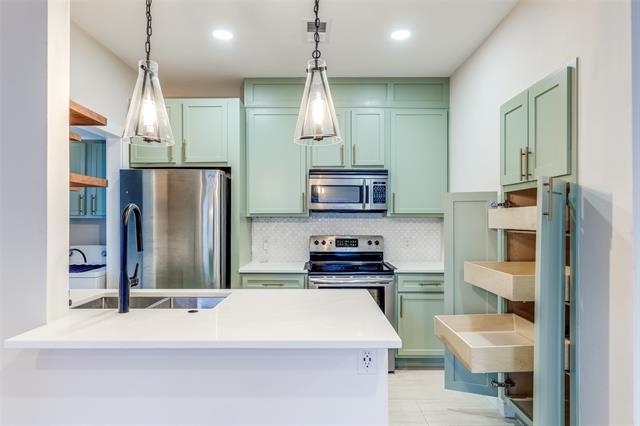 Building Photo - 4067 Beltway Dr