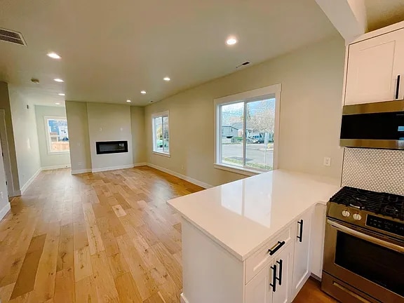 Foto principal - 613 W 17th St