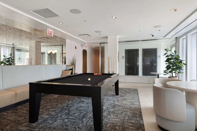 Building Photo - 45 E Chicago Ave