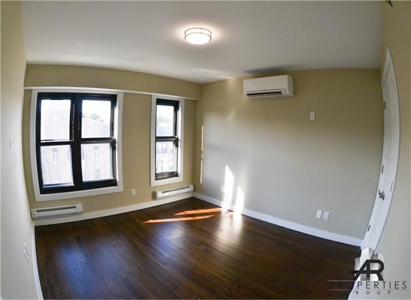 Building Photo - 177-16 Wexford Terrace