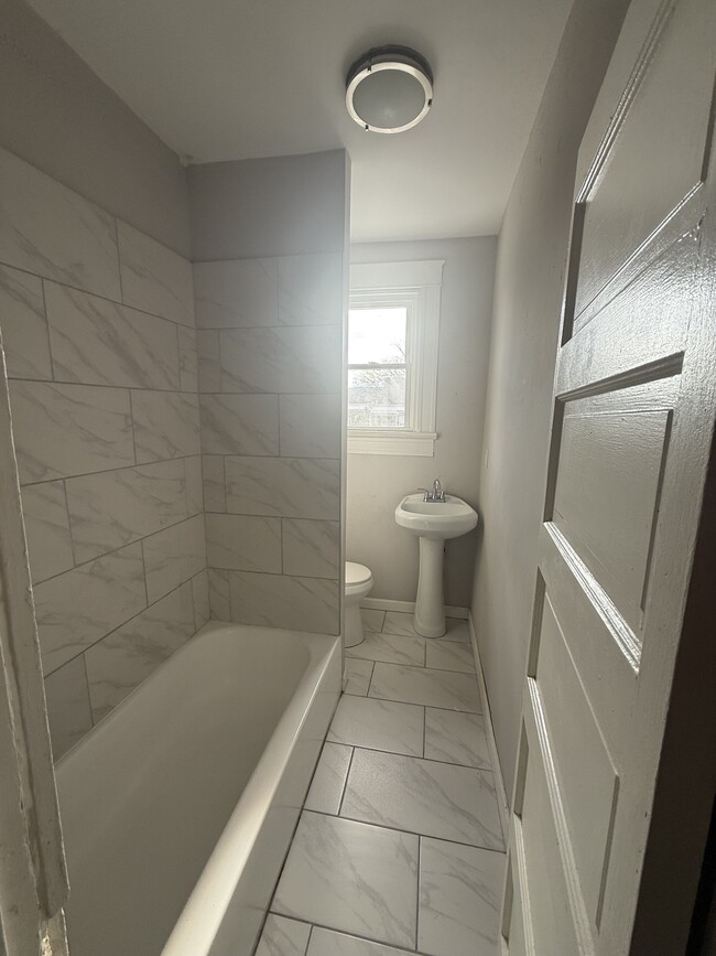 Photo - 74X Melville Ave House