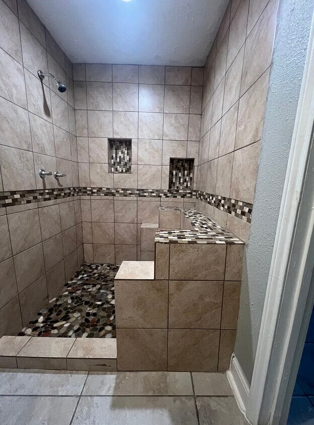 Photo - 8601 Homewood Lane