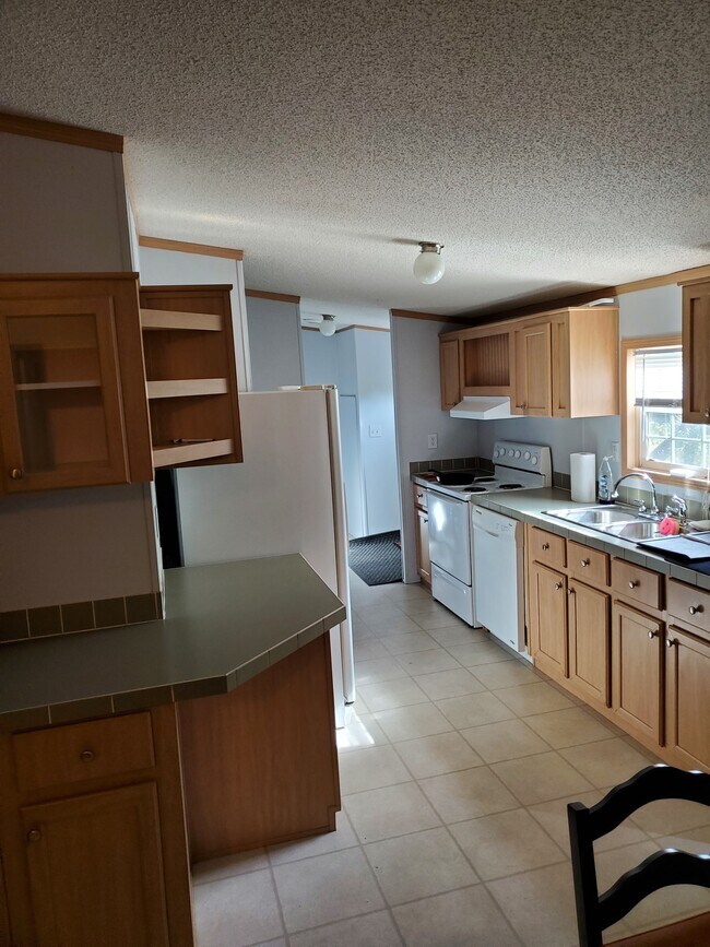 Foto del edificio - 1125 Waters Ct