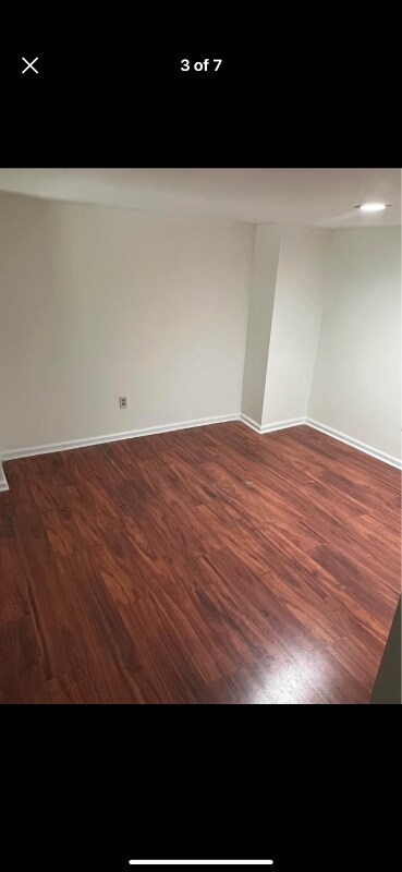 Foto del edificio - 1066 Manor Rd