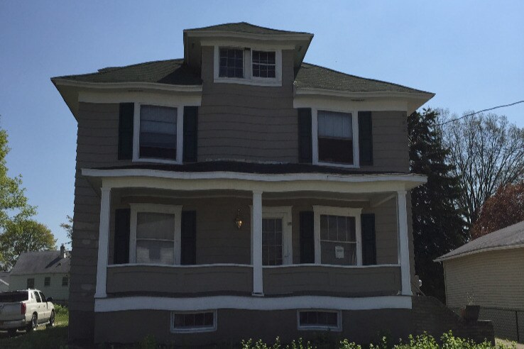 Primary Photo - 37 Adams Ave