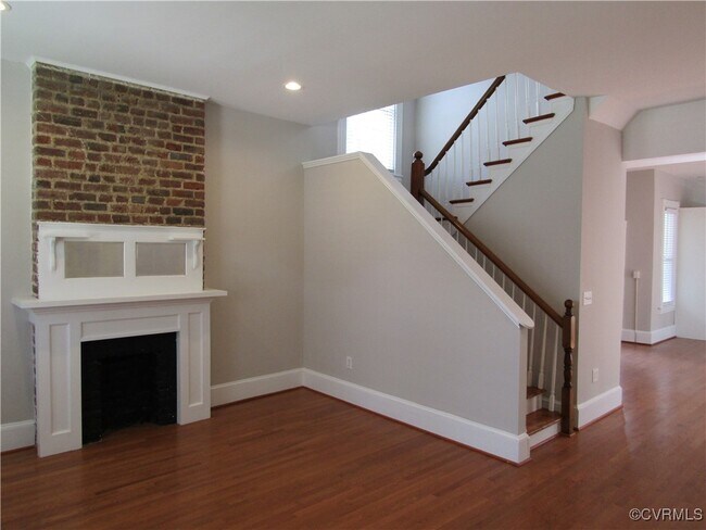Building Photo - 1015 N 35th St
