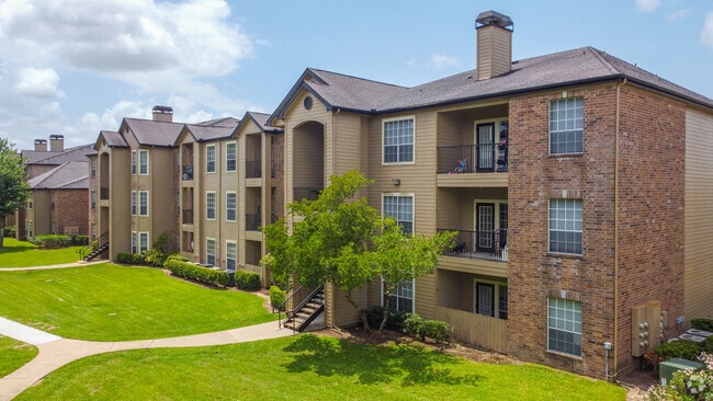 Exterior - The Trestles Apartments