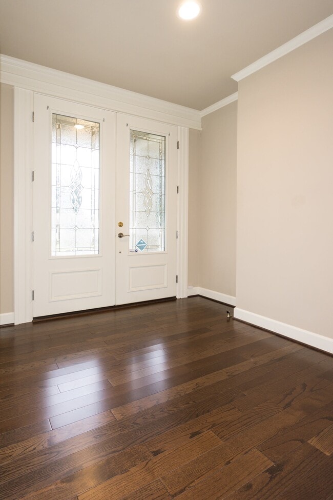 Building Photo - 102 Hoquiam Ave NE