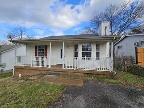 Building Photo - 1529 Mohawk Trail
