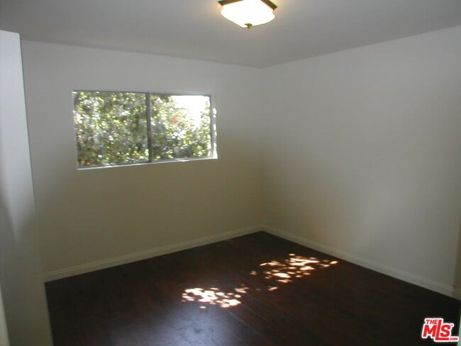 Building Photo - 12492 Gilmore Ave