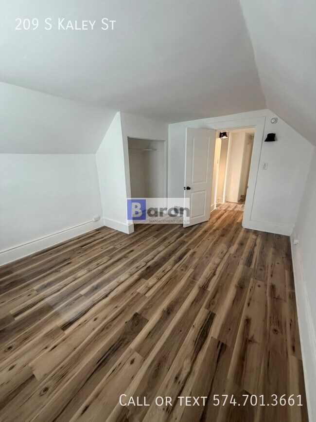 Foto del edificio - 209 S Kaley St