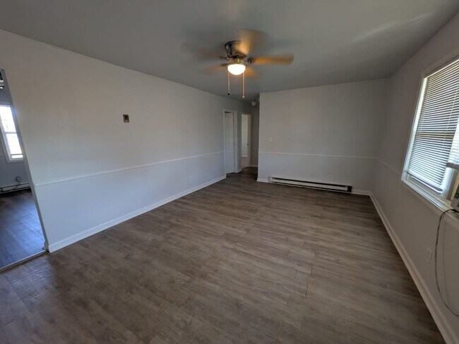 Foto del edificio - 1015 Rosser St NW
