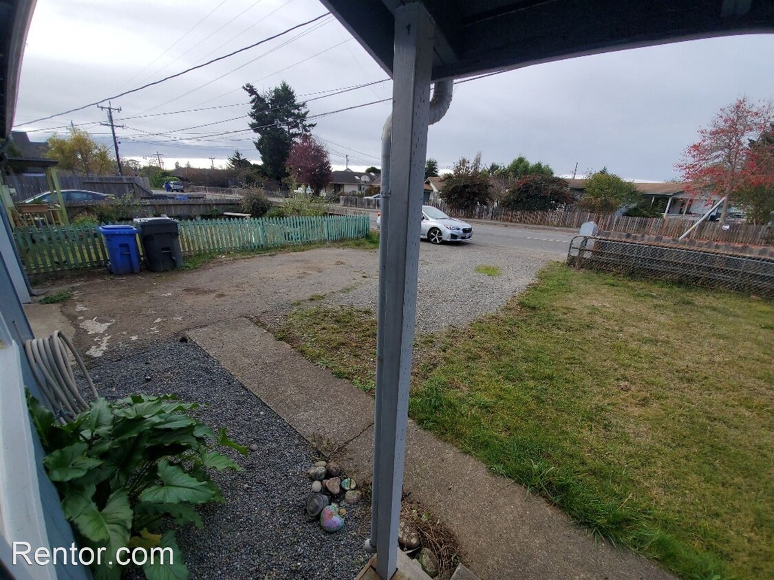 Primary Photo - 2 br, 2 bath House - 2050 Park Rd