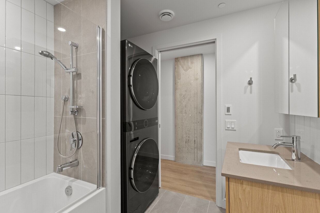 Primary Photo - ELAN