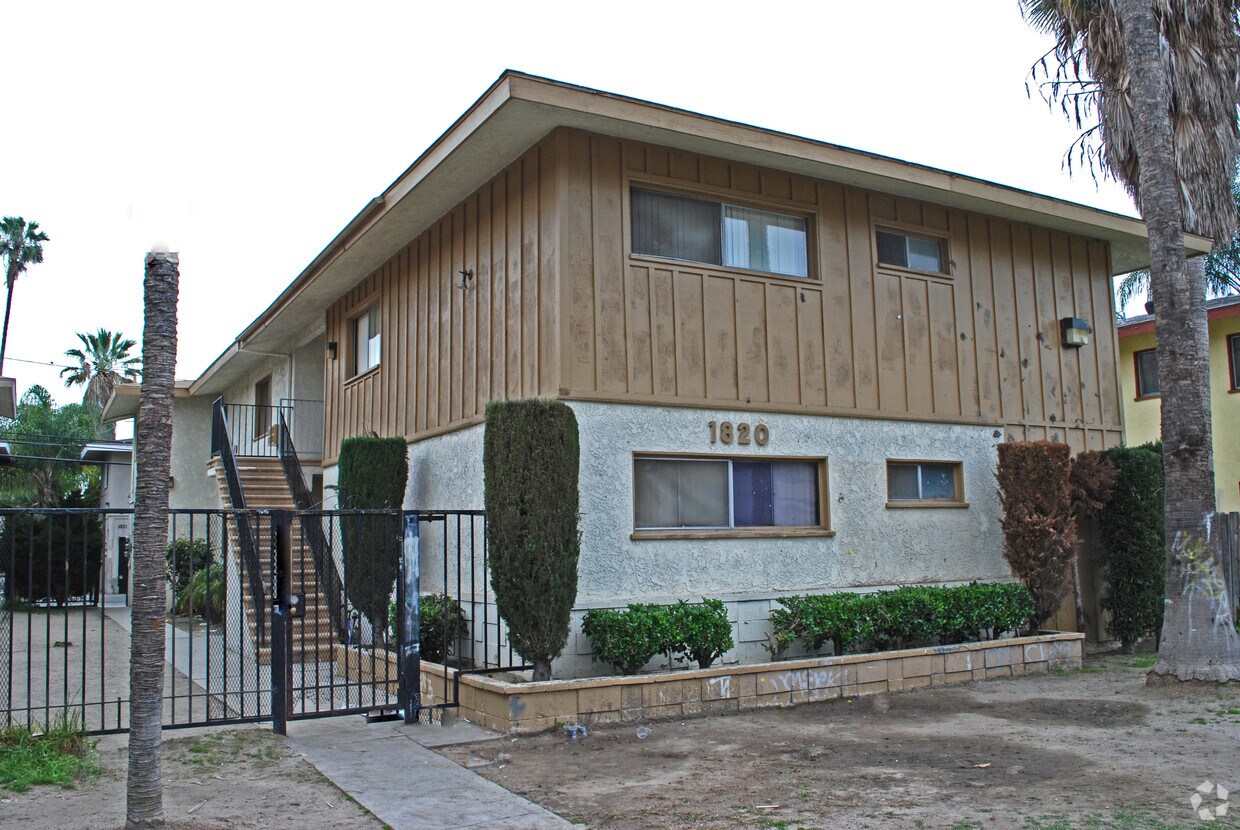 Building Photo - 1820 Gramercy Ave