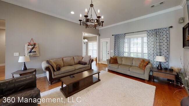 Building Photo - 4 br, 3.5 bath House - 1816 Kennesaw Ln