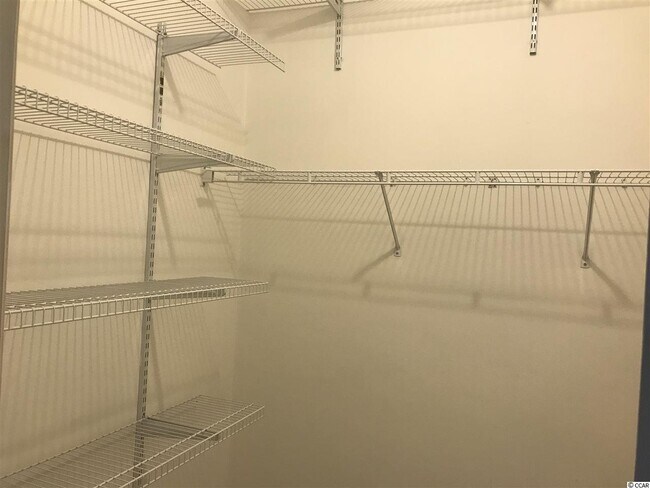 Building Photo - 3408 Sweetwater Blvd