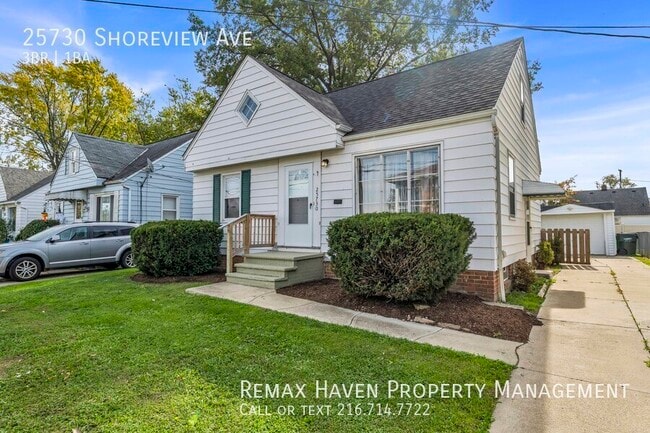 Foto del edificio - 25730 Shoreview Ave