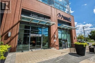 Building Photo - 2200-2200 Lake Shore Blvd W