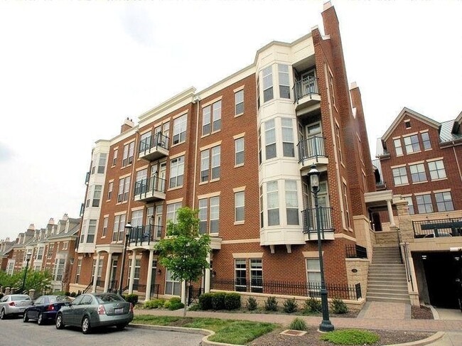 Photo - 252 Stetson St Townhome