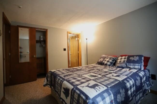 Foto del edificio - 52 Orris Rd