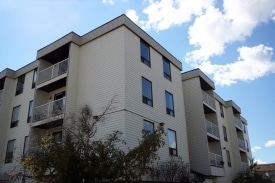 Building Photo - Deluca Manor