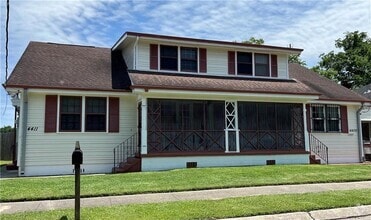Building Photo - 4411 Rhodes Dr