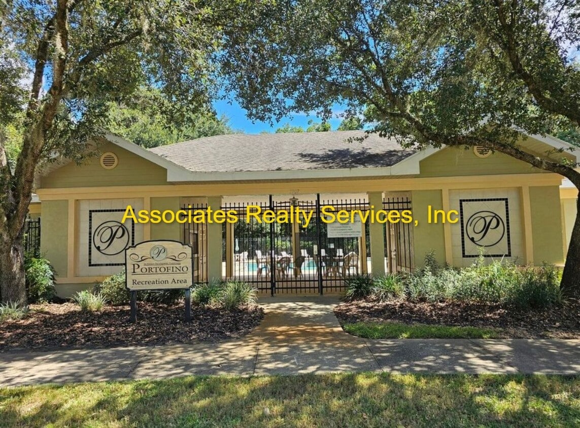 Spacious 4-Bedroom Home with Office in Portofino! LOOK! - Spacious 4-Bedroom Home with Office in Portofino!  LOOK!