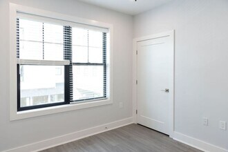 Interior Photo - SoHo at Fanwood Station