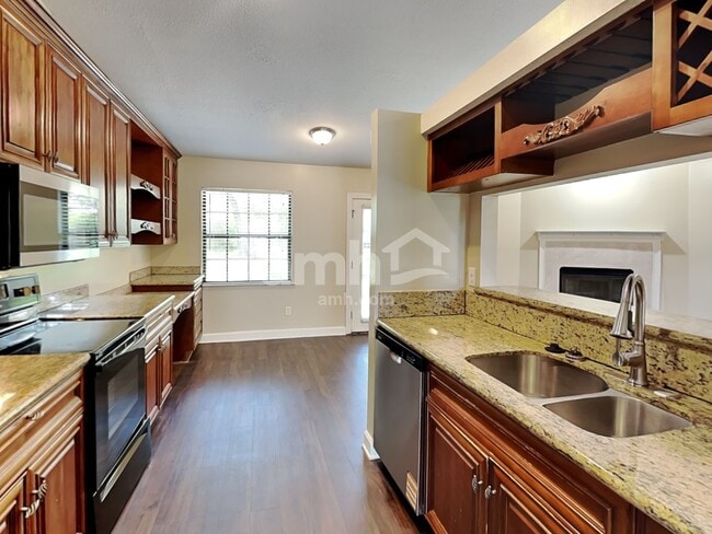 Building Photo - 4466 Hunters Haven Ln E