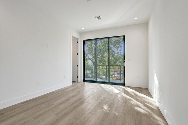 Foto del edificio - Southwest 7th Avenue, Fort Lauderdale, FL 33315 - 3 BR 4 BA townhouse