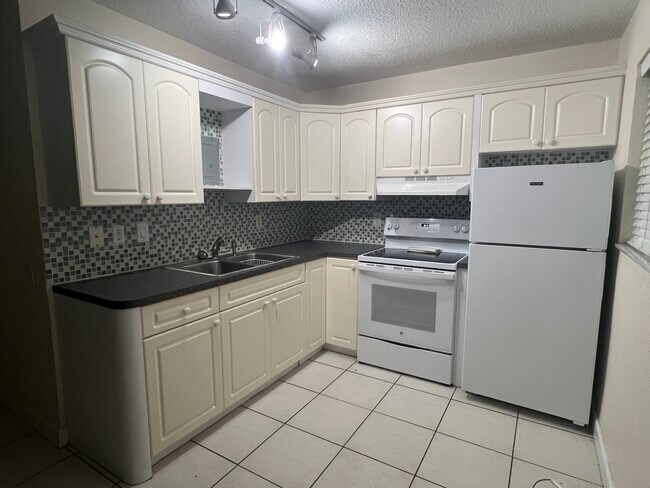 Foto del edificio - 709 SW 4th St