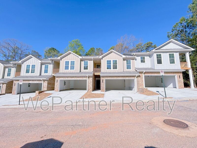 Photo - 2610 Mills Commons Dr