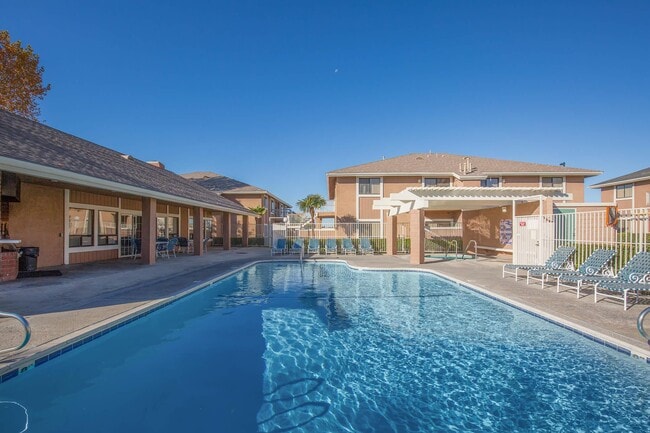 Building Photo - Summerridge