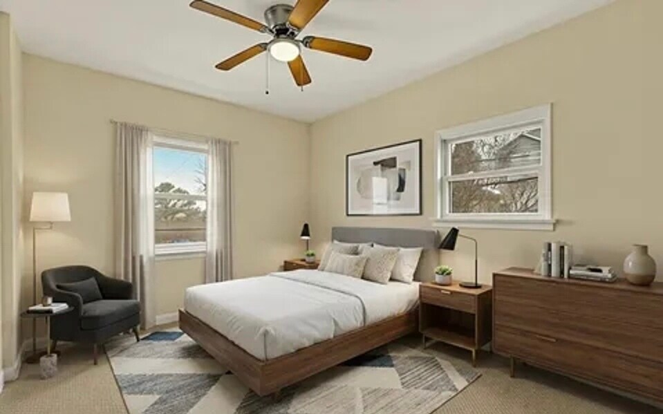 Foto del edificio - 825 48th Pl NE