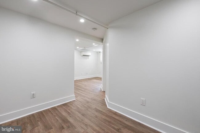 Foto del edificio - 1514 Newton St NW