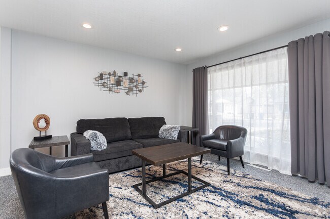 3 habitaciones, 2 baños - 111 metros cuadrados - Sala de estar - 1252 N Victoria Way