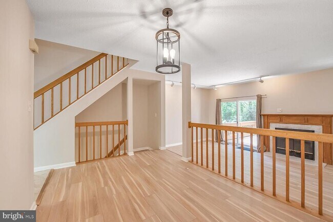 Foto del edificio - 1657 Oak Spring Way