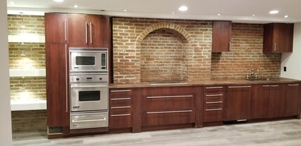 Gourmet Kitchen - 1216 Bolton St