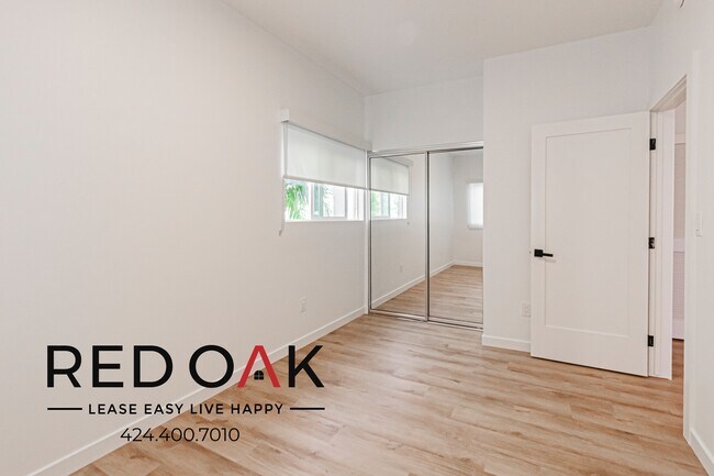 Foto del edificio - 2204 7th Ave