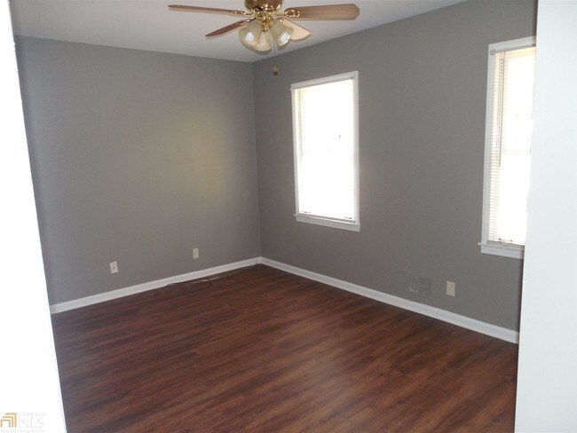 Building Photo - 4841 Candlewood Ln