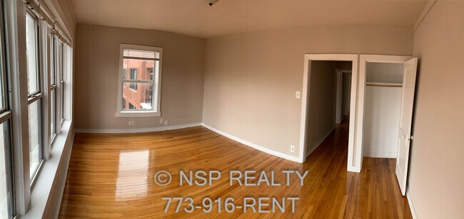 Foto del edificio - 5662 N Ridge Ave