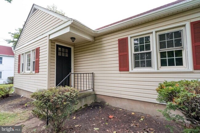 Foto del edificio - 912 Hilltown Pike