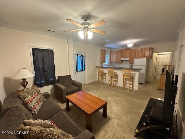Building Photo - 1206 E Oak Island Dr